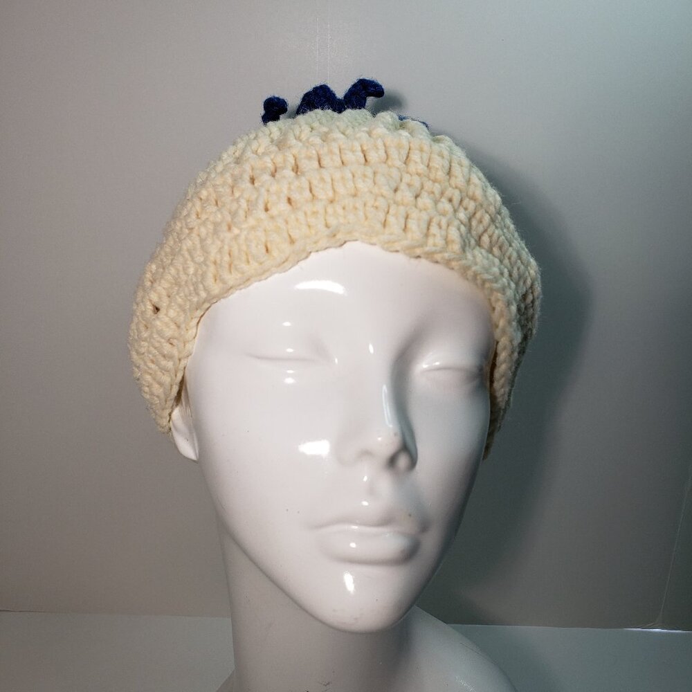 New Handmade Amigurumi Crochet White with Blue Cartoon Octopus Hat Beanie Cute - Picture 1 of 6